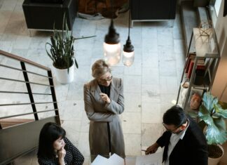 .com Vs .ai: Which Domain Will Elevate Your Startup’s Success?