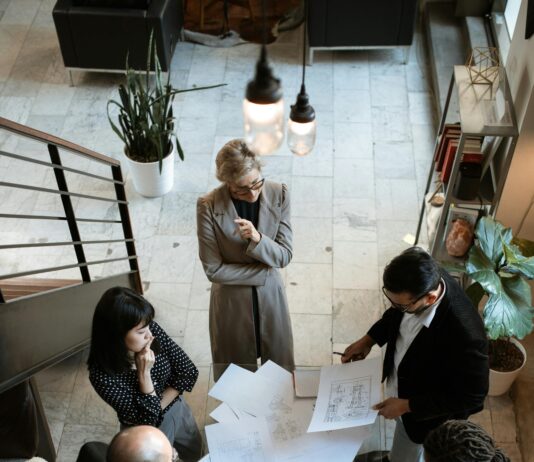 .com Vs .ai: Which Domain Will Elevate Your Startup’s Success? pexels photo 5922204