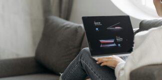 Website Domains: Is .Com Really the Best Choice for You? pexels photo 7190932