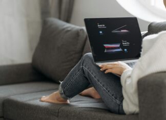 Website Domains: Is .Com Really the Best Choice for You?