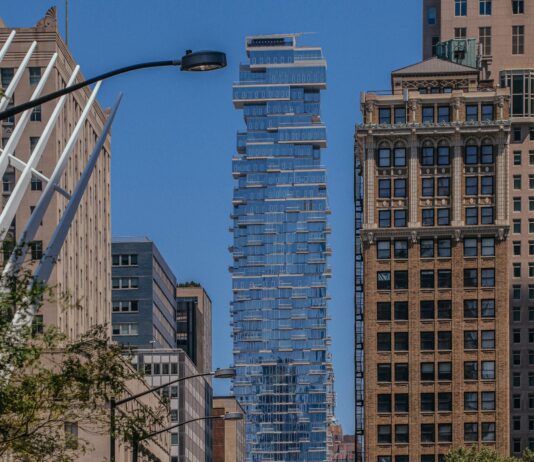 Leveraging Expired Domains for Website Traffic: Unlock Hidden Potential pexels photo 17673694