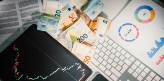 .Com Vs .Ai: Which Domain Strategy Boosts Your AI Startup? Which Domain Strategy Boosts Your AI Startup