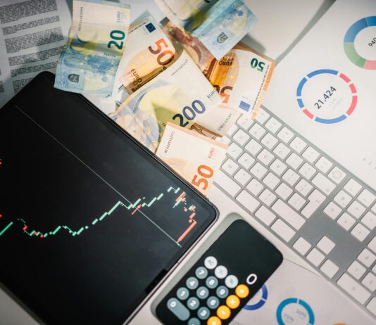 .Com Vs .Ai: Which Domain Strategy Boosts Your AI Startup? Which Domain Strategy Boosts Your AI Startup