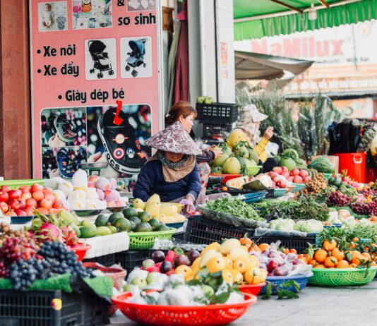 Pros and Cons of Buying Expired Domains for SEO: Is It Worth It? pexels photo 30372198