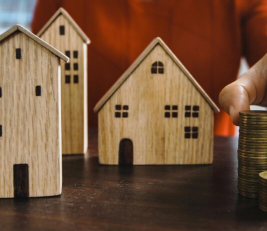 Long-Term Benefits of Domain Investing You Can’t Afford to Ignore pexels photo 4174740