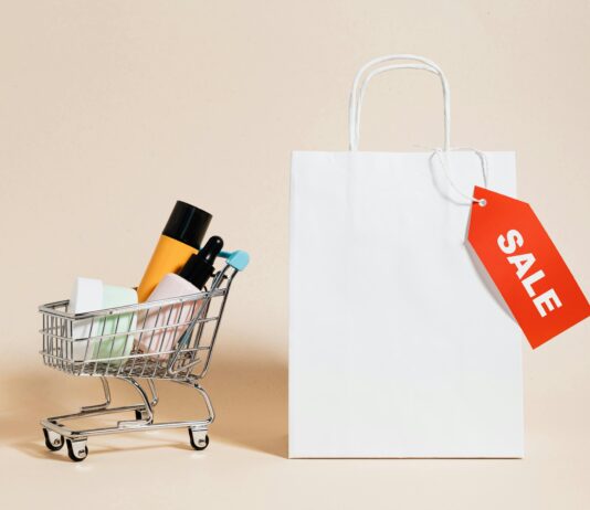 Domain Brokers: How They Enhance Your Sales Value Effectively pexels photo 5650040