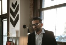 Strategies for Successful Bidding at Domain Auctions: Unlock Winning Tips