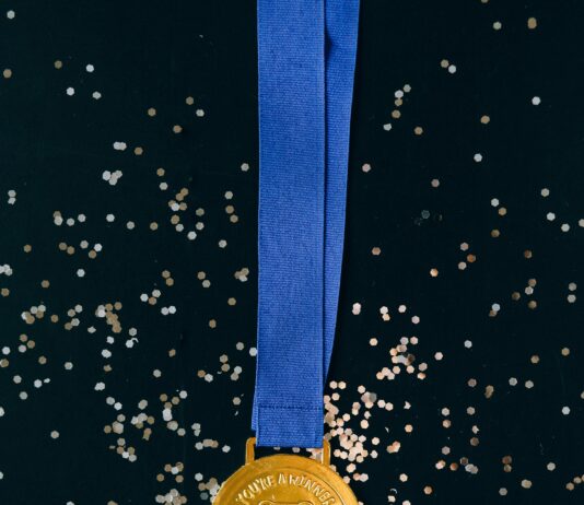 Winning Techniques for Competitive Domain Auctions: Unlock Success pexels photo 6120397