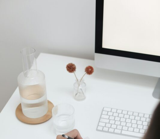 Current Domain Trends: What They Mean for Aspiring Entrepreneurs pexels photo 6177572