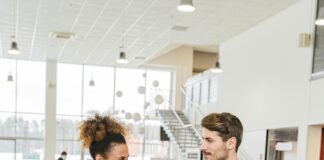 Insider Tips for Negotiating Domain Sales That Boost Your Profits pexels photo 7144182