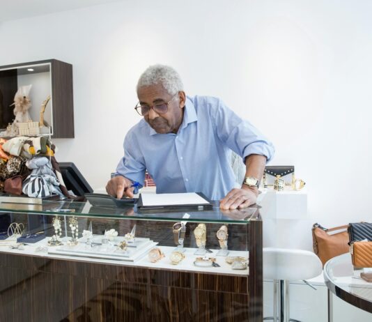 Stories Behind the Most Expensive Domain Sales That Shocked Everyone pexels photo 8201192