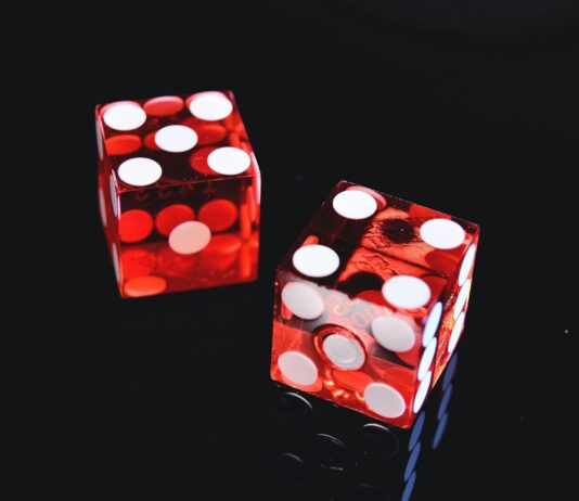 How to Spot Valuable Expired Domains That Boost Your SEO Strategy pexels photo 965879