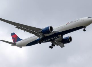 Delta Flight DL275 diverted, DL275 LAX diversion, Delta emergency landing LAX, DL275 flight update, Delta diverted flight news, DL275 incident report, LAX airport flight diversion