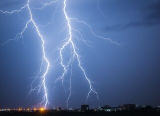 Harnessing Technology to Understand and Predict Lightning Strikes Harnessing Technology to Understand and Predict Lightning Strikes